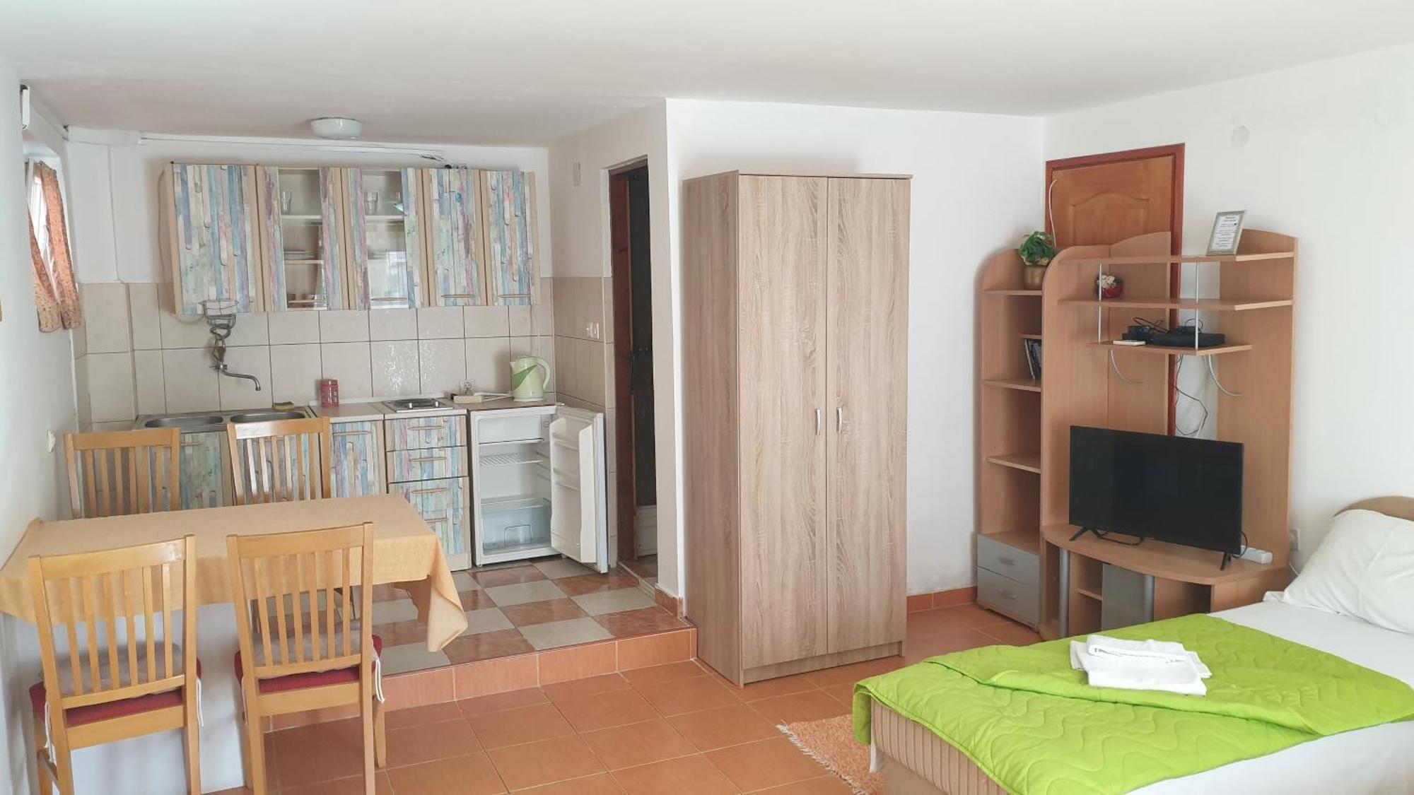 Guesthouse Tri Palme Бечичи Экстерьер фото
